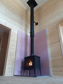 Монтаж чугунной печи Jotul F8 TD BP с дымоходом Schiedel Permeter